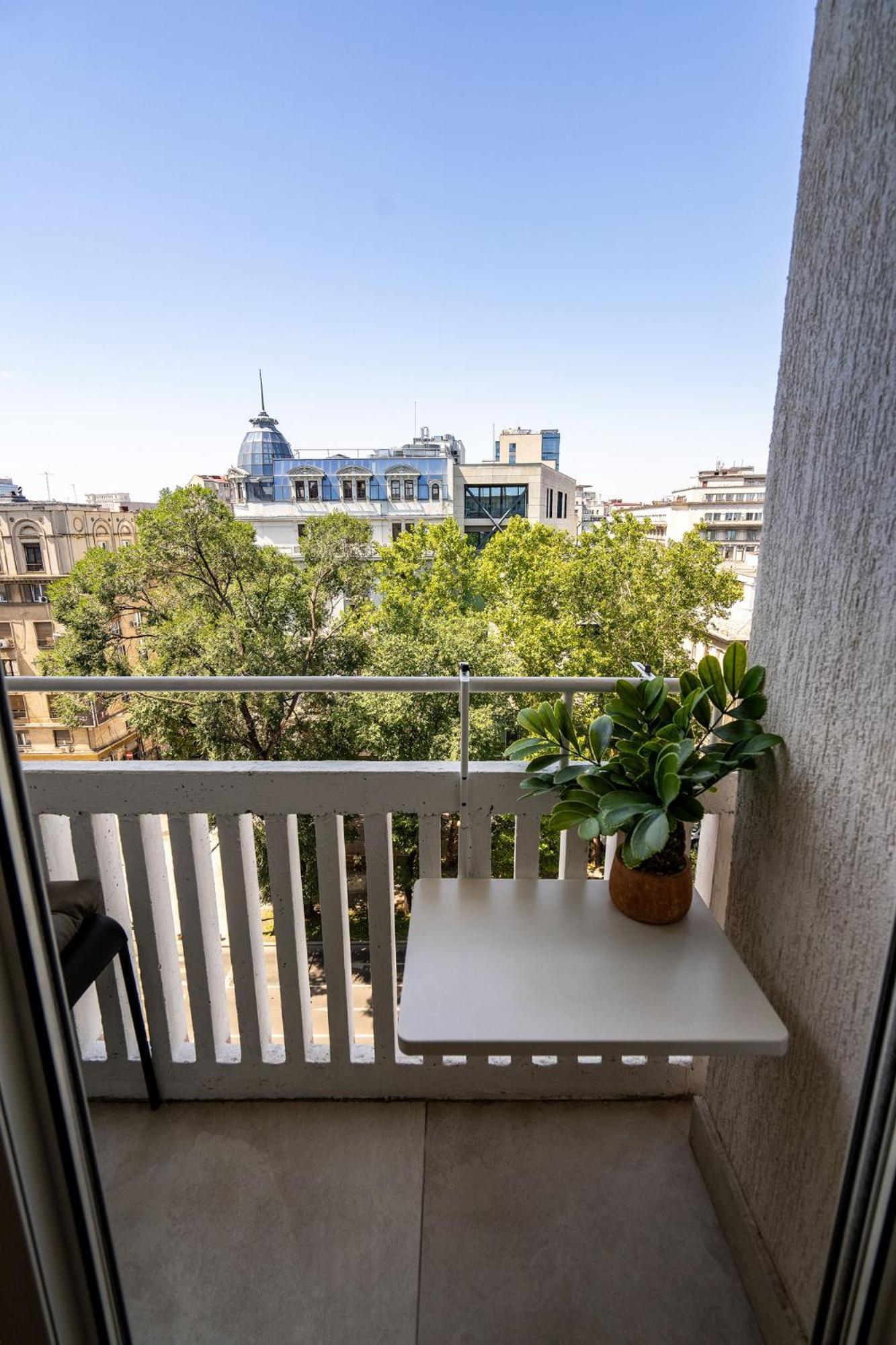 Romana Vibe Elegance In The Heart Of The * בוקרשט