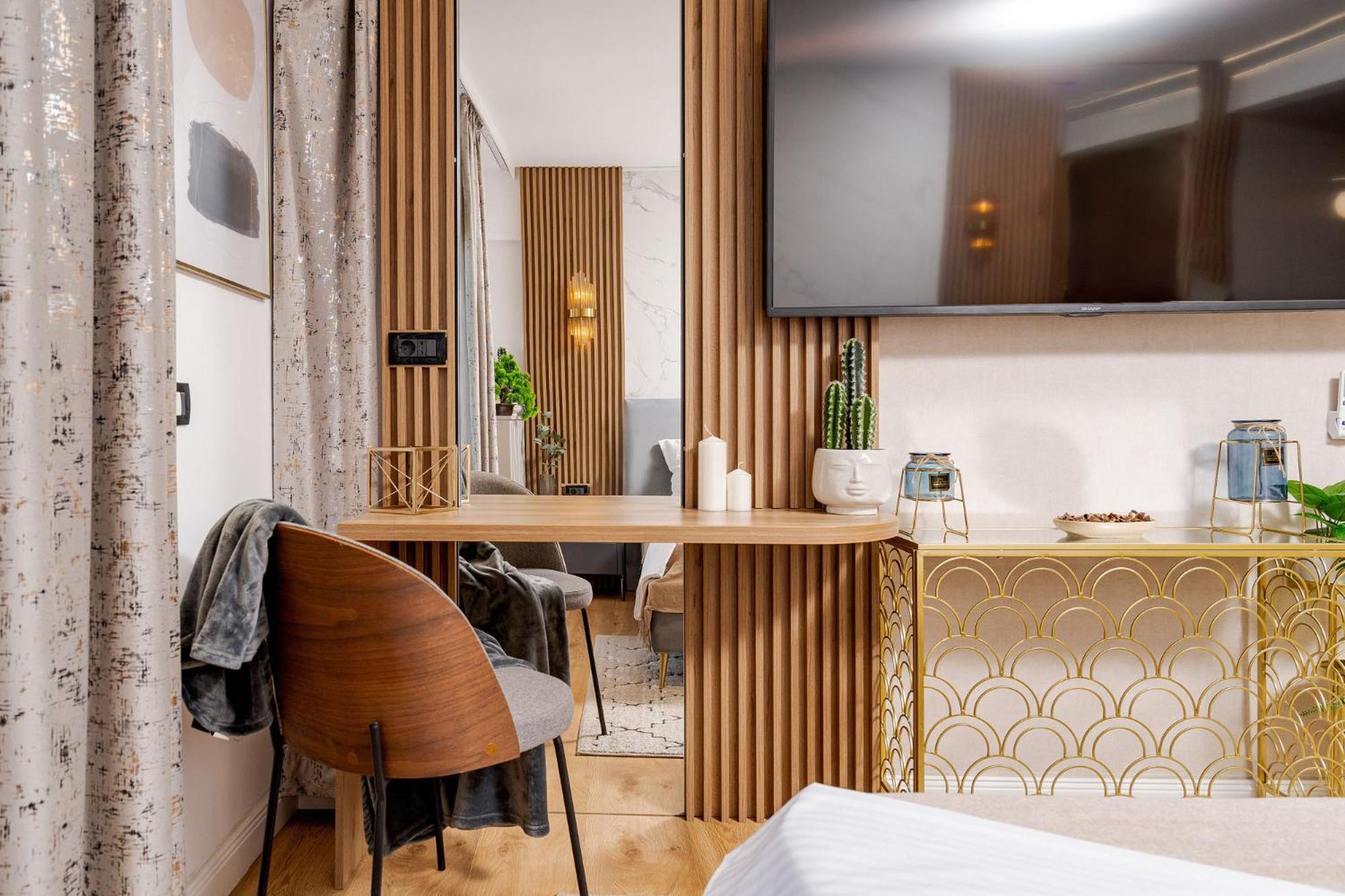 Romana Vibe Elegance In The Heart Of The בוקרשט